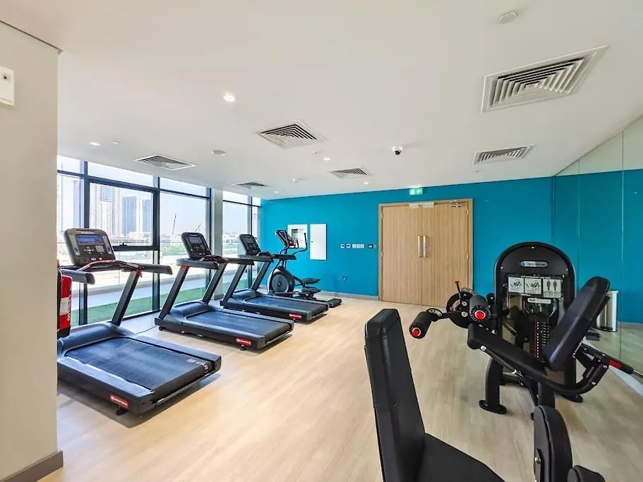 Apartment Relaxing Studio Retreat In Vibrant Meydan City Dubai