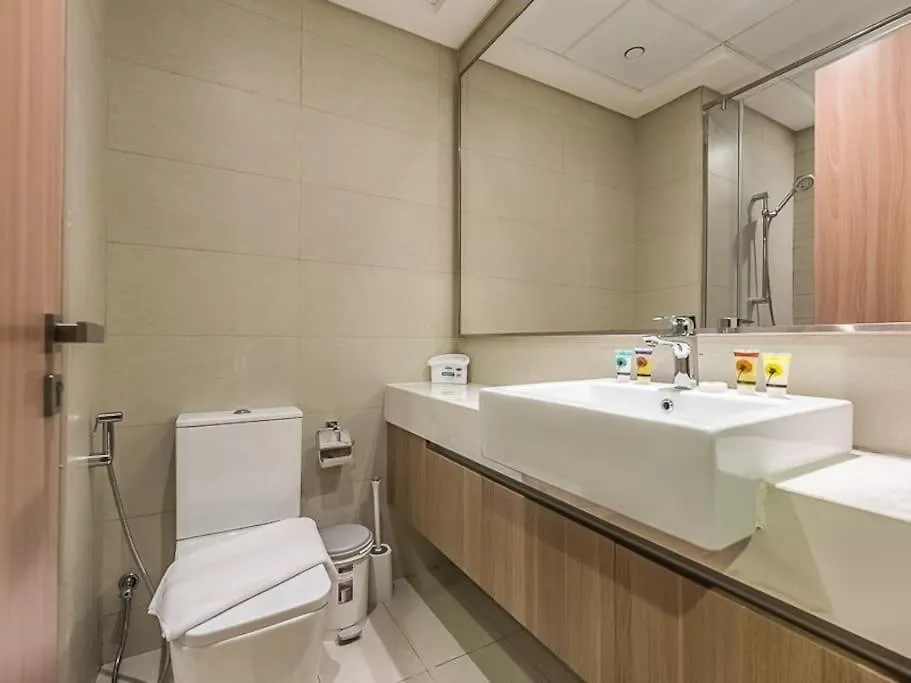 Apartment Relaxing Studio Retreat In Vibrant Meydan City Dubai