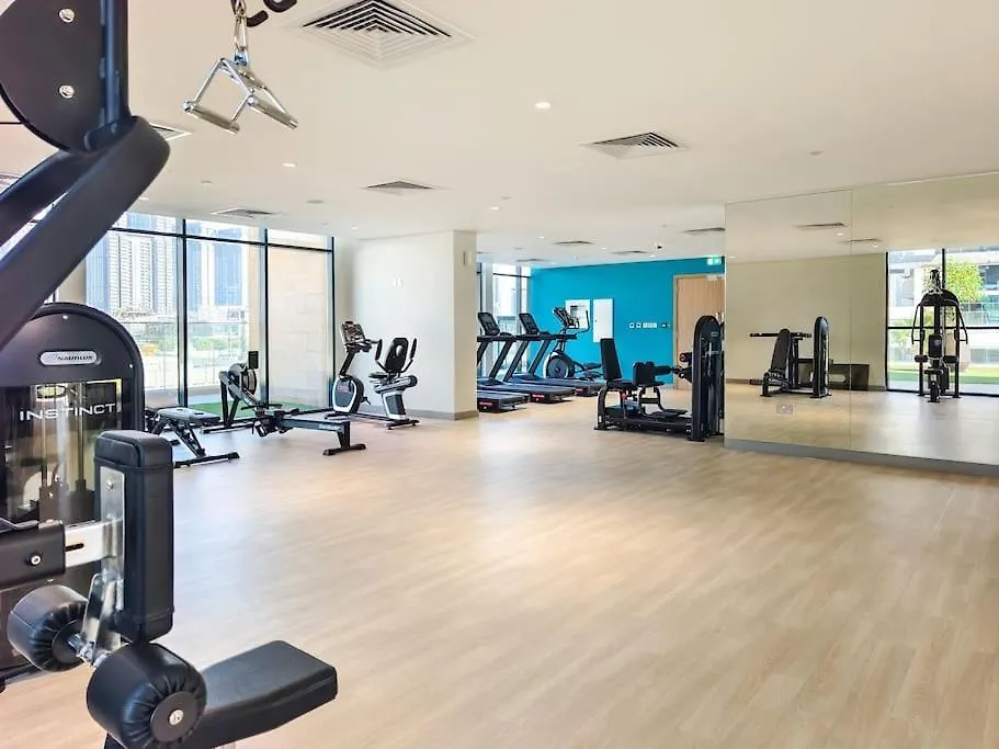 Apartment Relaxing Studio Retreat In Vibrant Meydan City Dubai